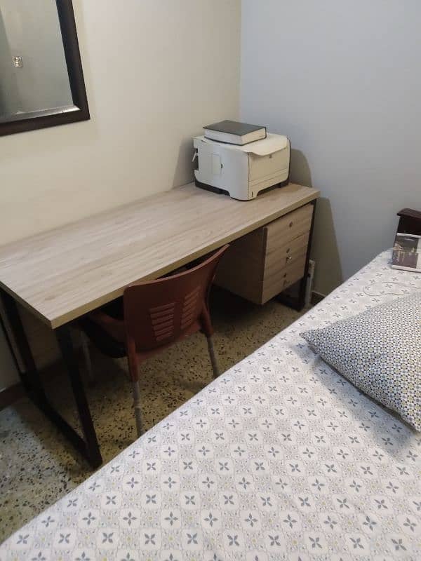 Computer Table (Workstation) for sale 1
