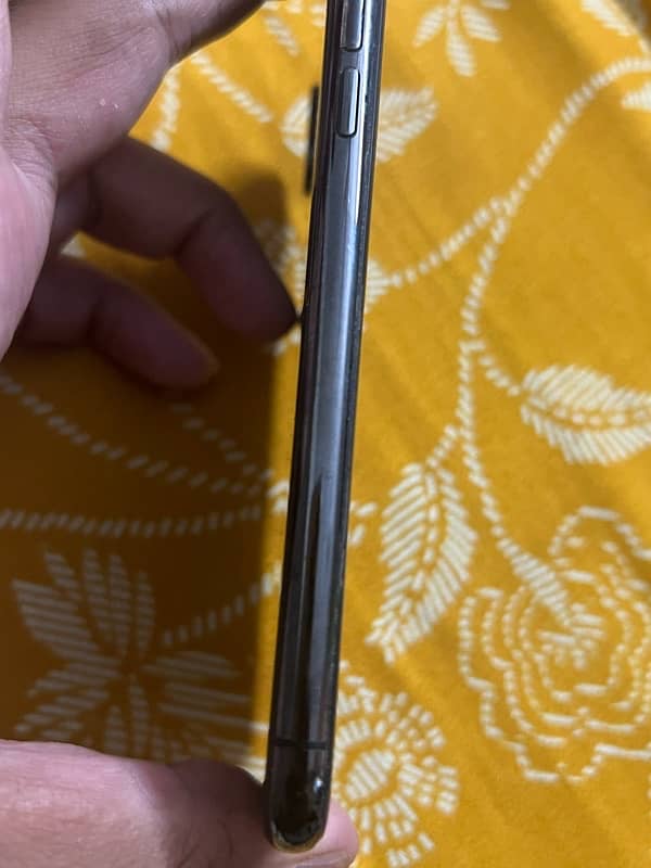 iphone X 256 gb pta approved 4