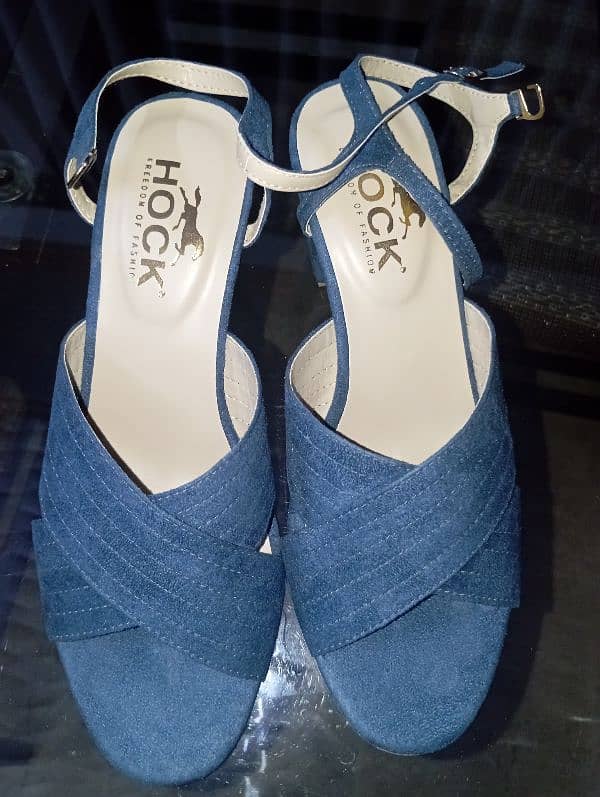 imported court shoes and hock shoes teal blue heels 3