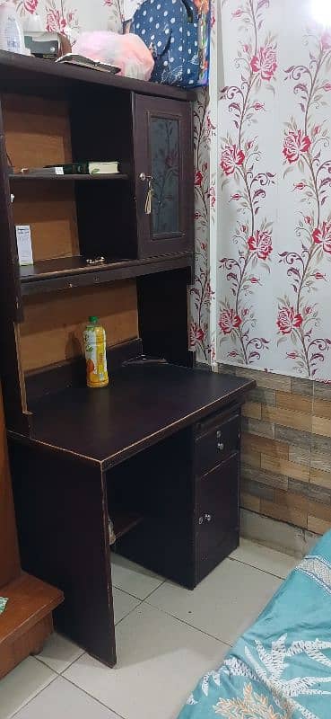 Office/study table 1