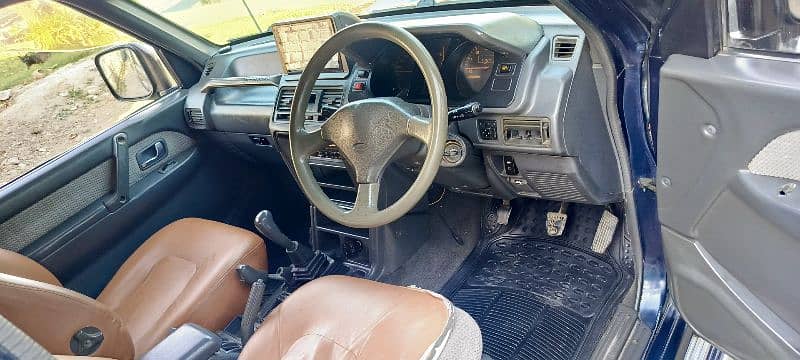 Mitsubishi Pajero 1992 urgent sale 12