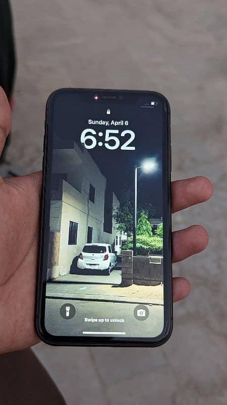 Iphone 11 64GB With Box 0