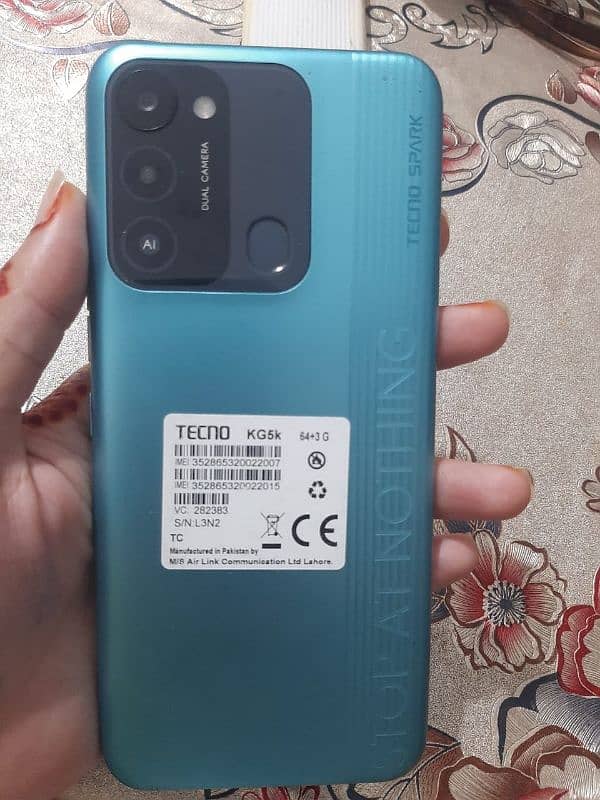 Tecno spark 8C 0