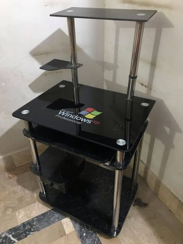 Computer Trolley For Sale in Good Condition. 0