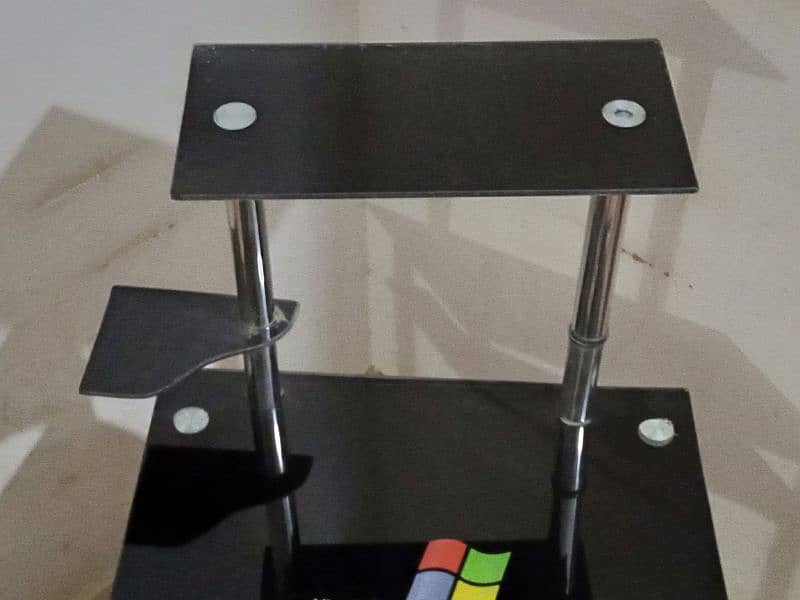 Computer Trolley For Sale in Good Condition. 8