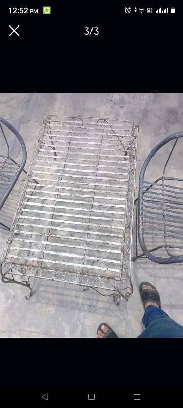 Lawn Roof Table chair 2