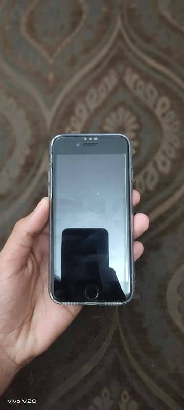 iphone se 3 (2022) 0