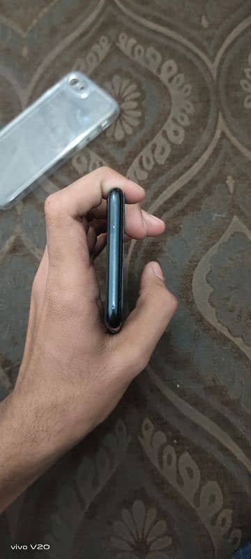 iphone se 3 (2022) 7