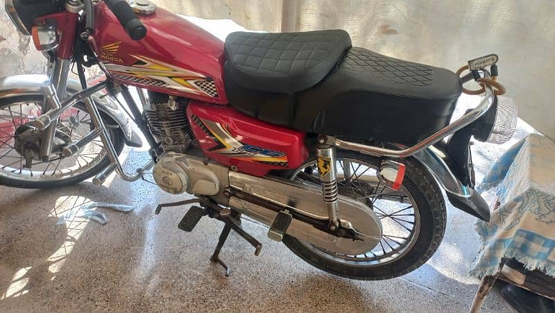HONDA 125 2012 MODEL  contact 0312 2879352 0