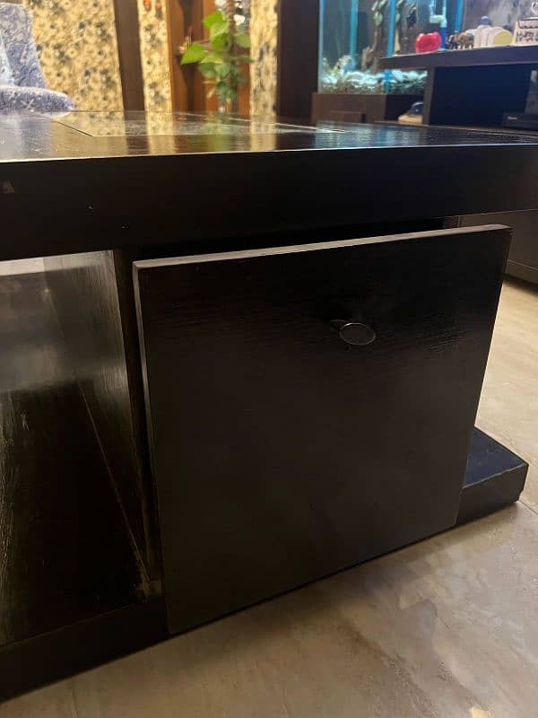 Center Wooden Table 3