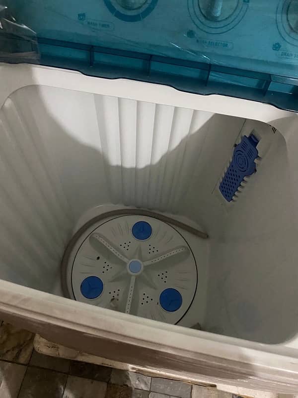 Dawlance fully new washing machine twin turbo 7