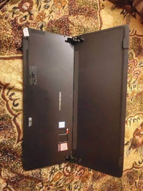 Need Money By selling This Surface Tablet 7