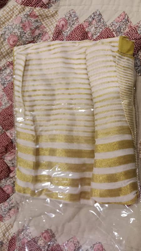 2nd hand dupattas for sale. 2