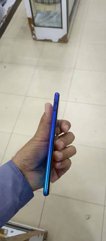 Vivo 1823 3 32 dual sim all okay 10 by 10 3