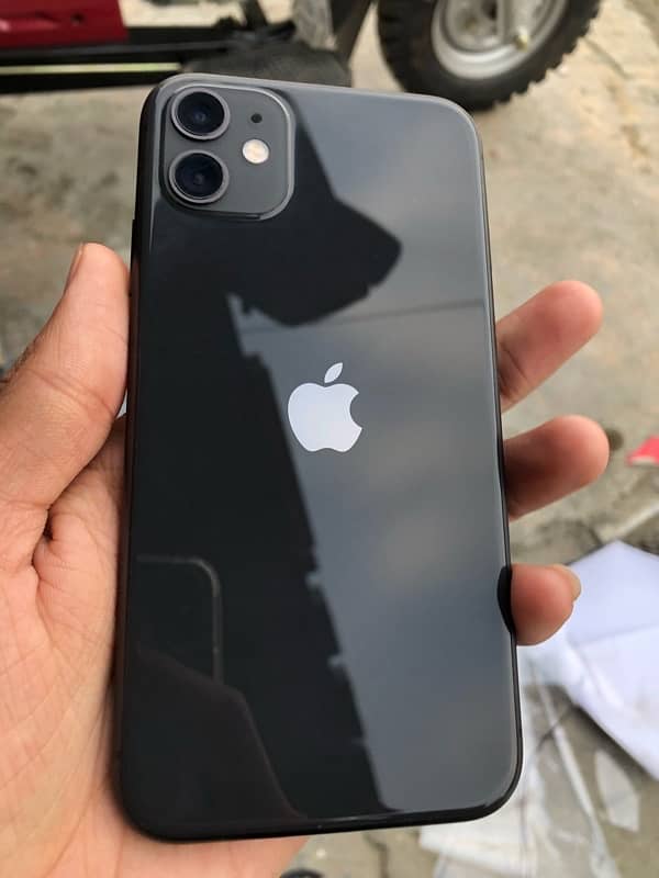 iPhone 11 128gb JV waterproof 10 by 10 condition no open no repair. 6