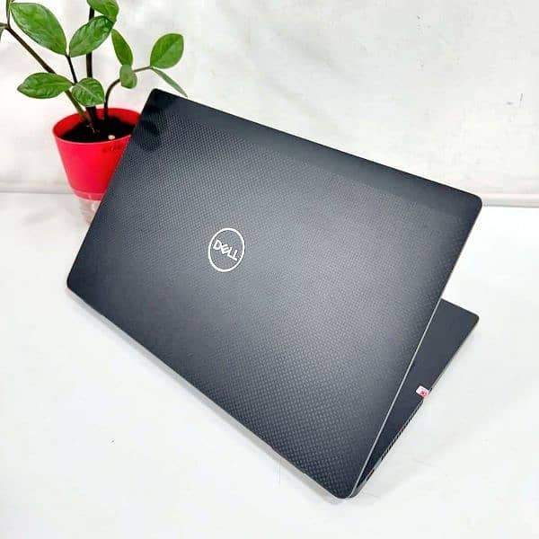 Dell 7420 11th Gen i5 16GB 256GB 3