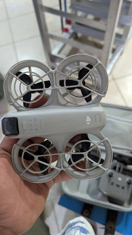DJI neo condition 10/10 5