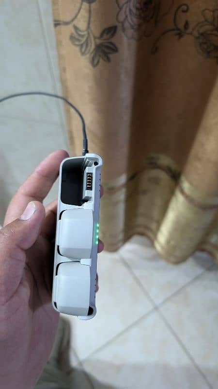 DJI neo condition 10/10 14
