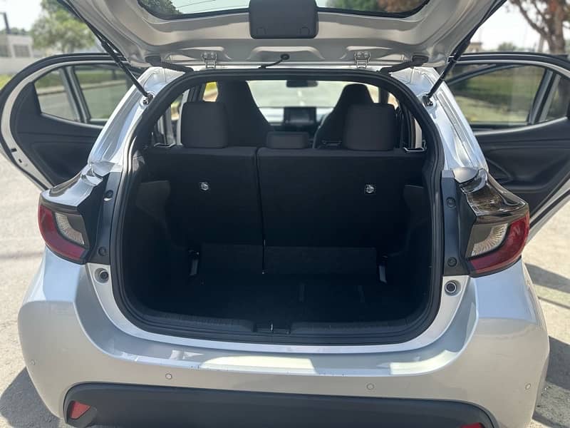 Toyota Yaris 2021 17