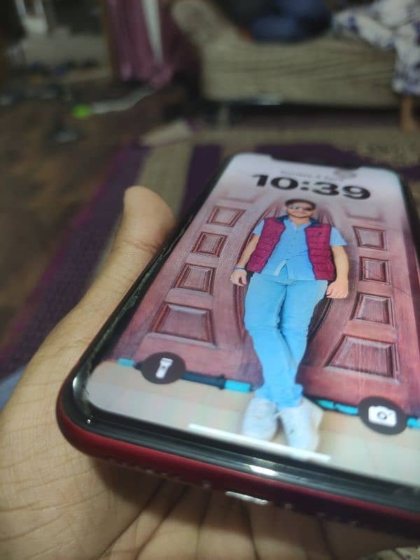 i. phone 11 good condition less scratches 6