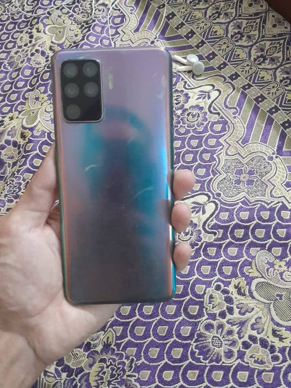 OPPO F19 Pro box and charger sat Hai memory 8/128 1