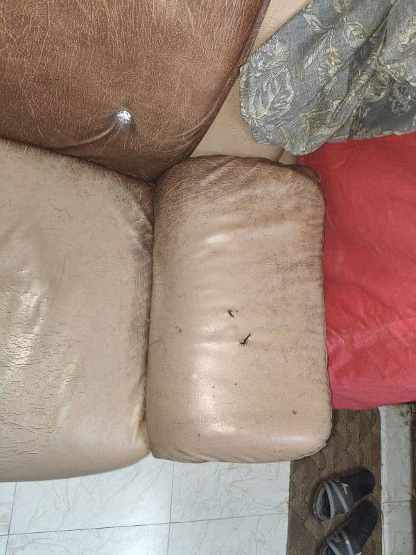 sofa set 6 chair good condition foam condition good molty  foam 6