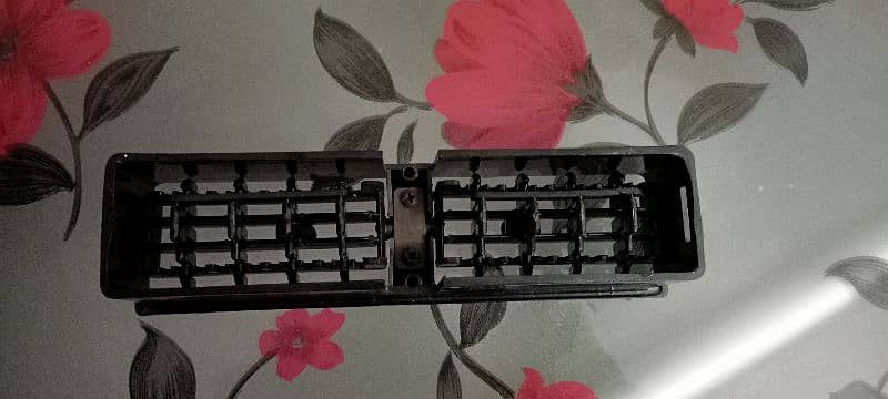 Mehran Centre AC grill 2