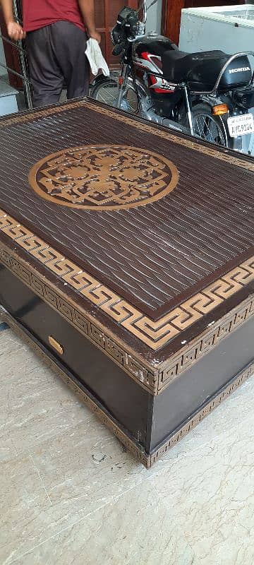 center table for sale 0