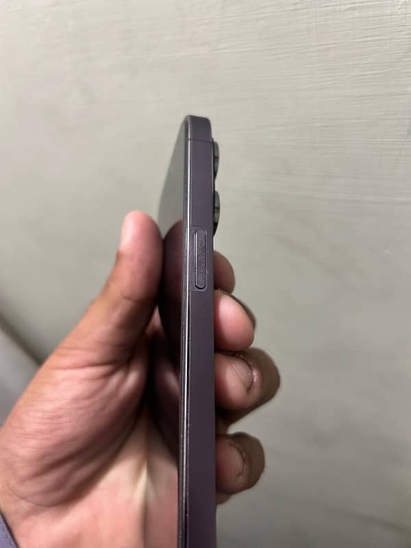 IPhone 14 Pro pTA approved physical dual Sim 256 5