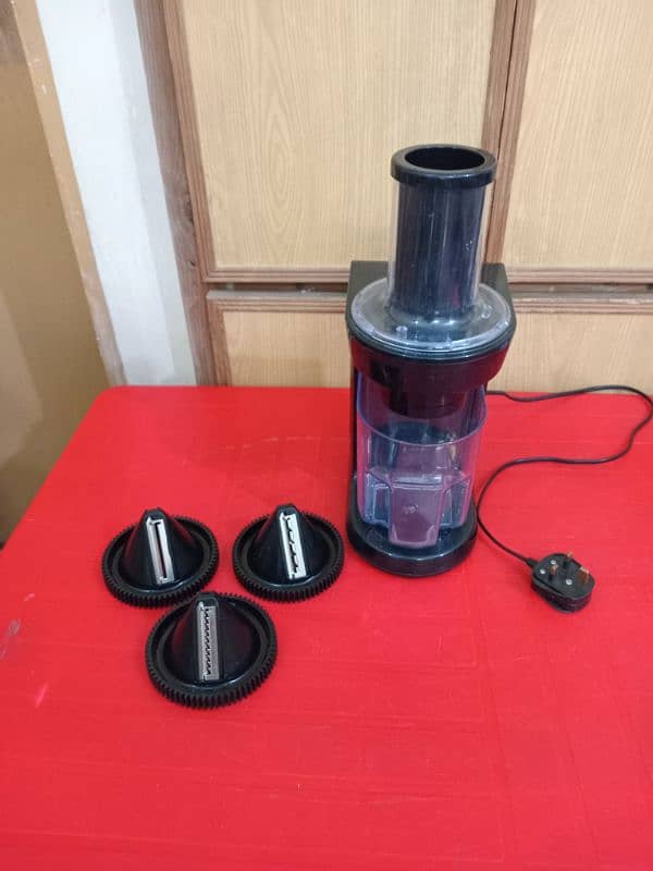 My Kitchen Electric vegetable/ Salad Maker 4