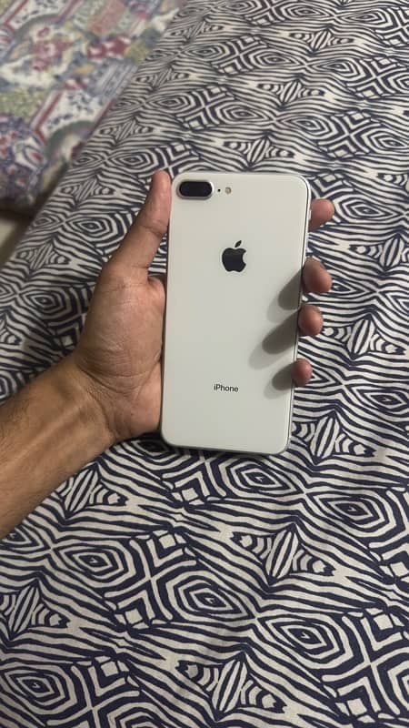 iphone 8+ pta approved 4