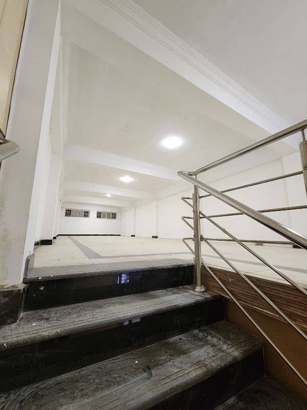 2 x Hall/Showroom Sized 14x70 ft with Mezanine floor on Murree Rd 2