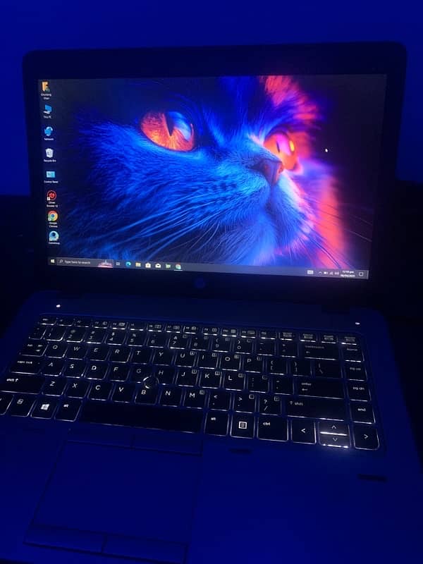 HP Elitebook 840 G2 AMD Graphics Card 3