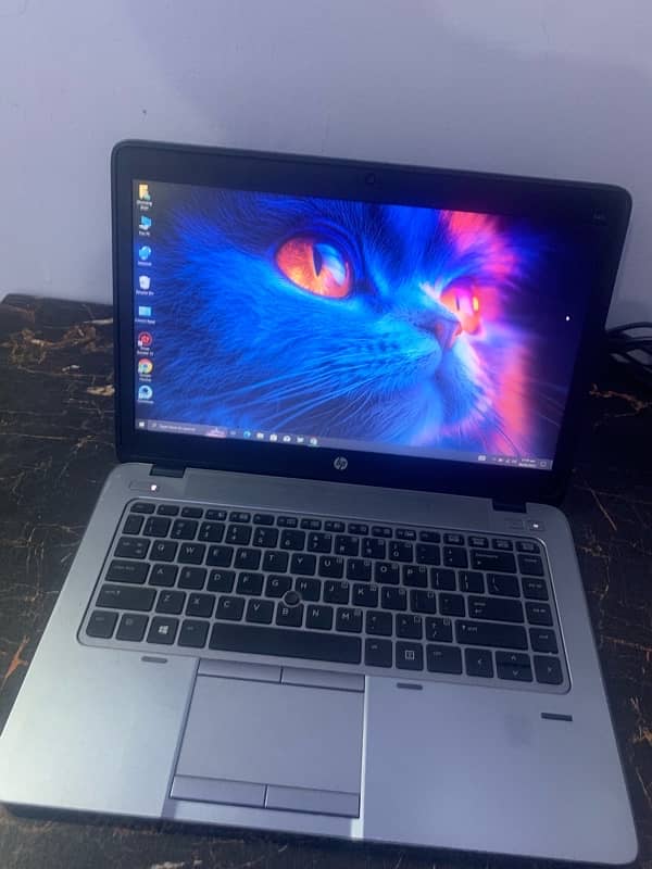 HP Elitebook 840 G2 AMD Graphics Card 0