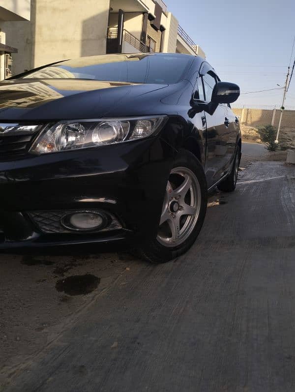 Honda Civic 2015 3