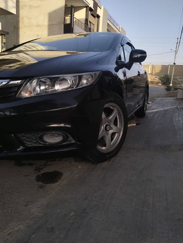 Honda Civic 2015 6