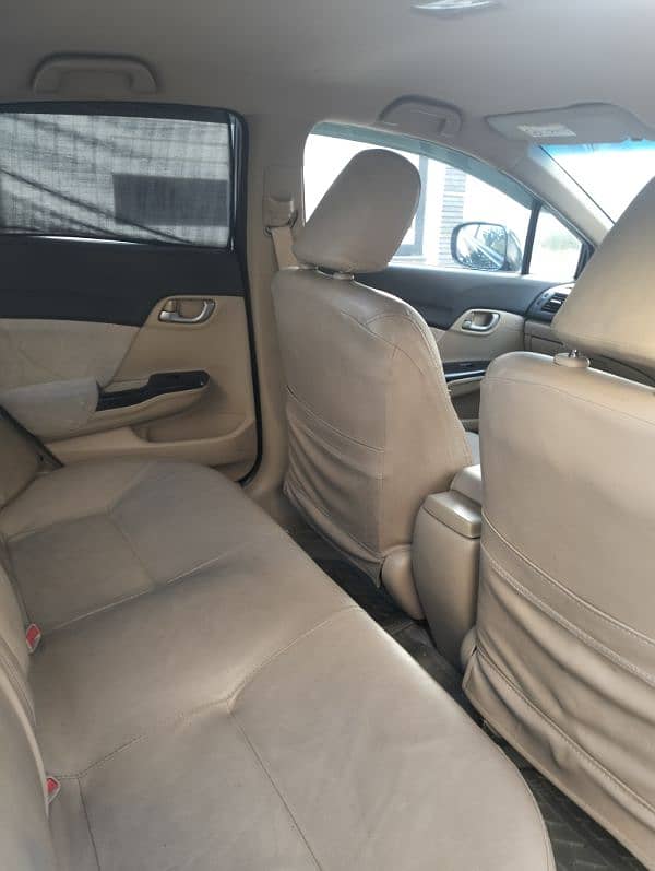 Honda Civic 2015 14