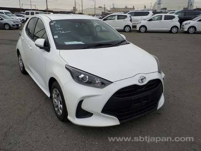 Toyota Yaris 2022 3.5 Grade May-25 Passo swift cultus 2021 2024 2020 8