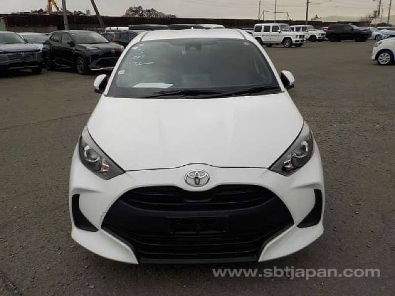 Toyota Yaris 2022 3.5 Grade May-25 Passo swift cultus 2021 2024 2020 10