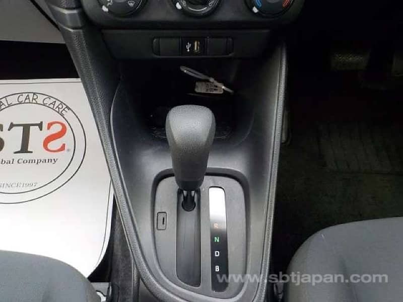 Toyota Yaris 2022 3.5 Grade May-25 Passo swift cultus 2021 2024 2020 12