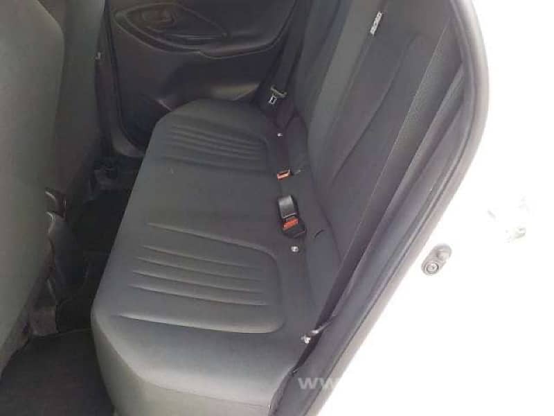 Toyota Yaris 2022 3.5 Grade May-25 Passo swift cultus 2021 2024 2020 14