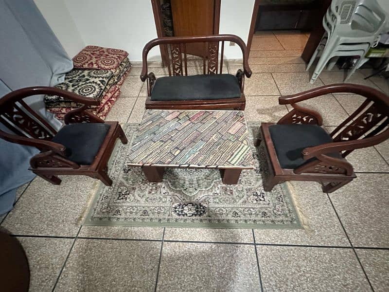 Wooden sofa set 4 seater with center table 0