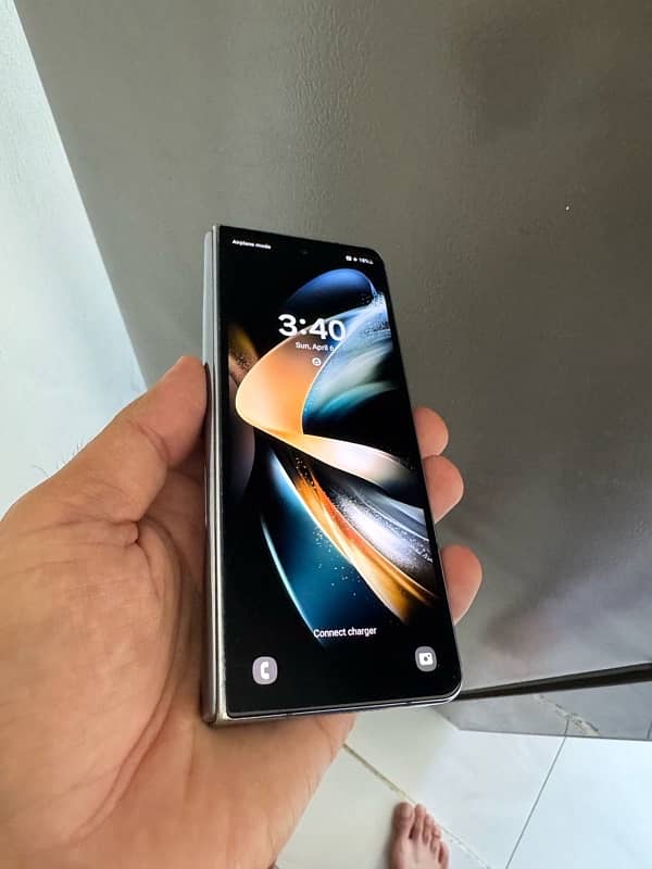 Samsung Galaxy Z Fold 4 256gb 0