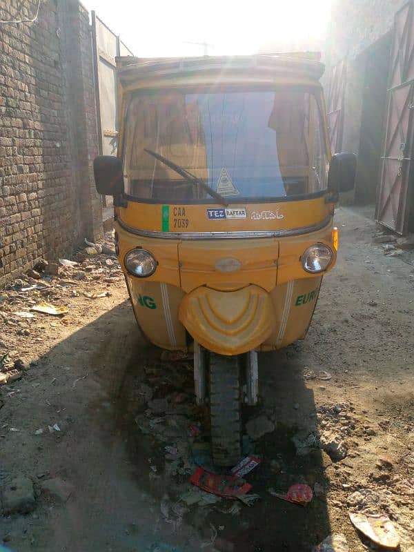 Tez Raftar rickshaw 0