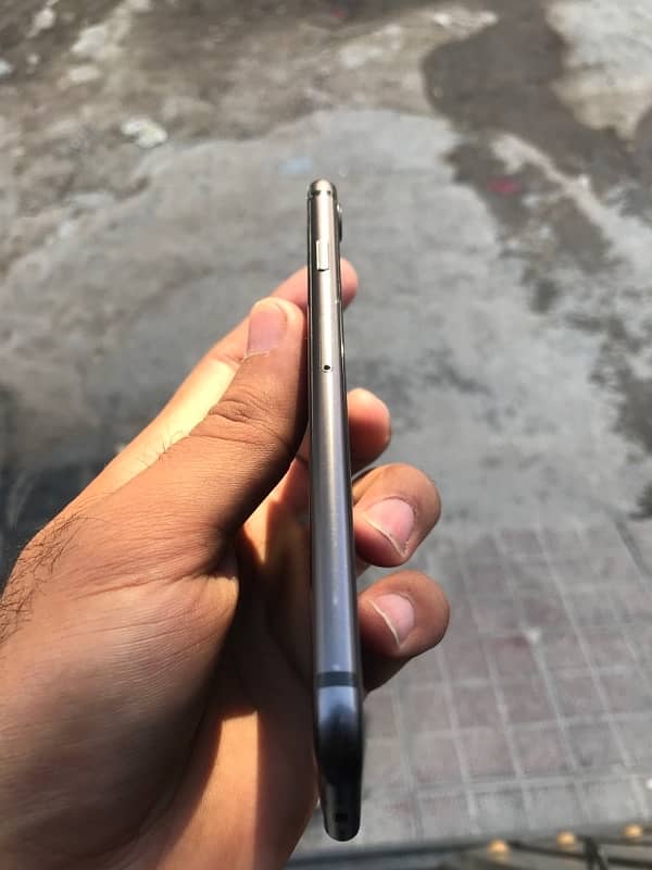 iPhone 8 Non PTA BP 1