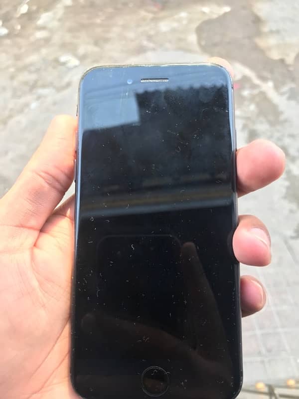 iPhone 8 Non PTA BP 3