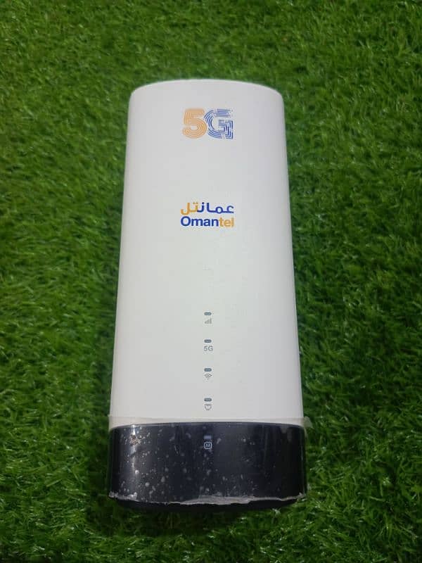 Aurora C082 5G CPE with WiFi 6 technology 1