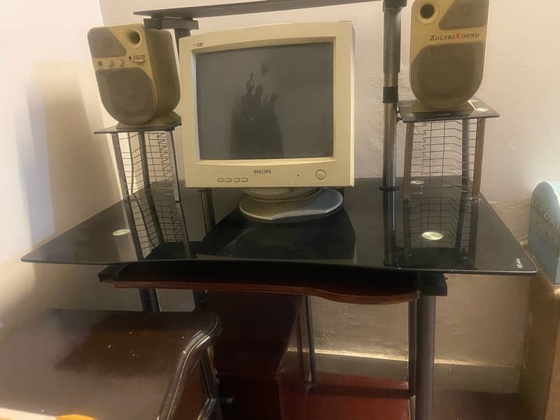 computer table 1