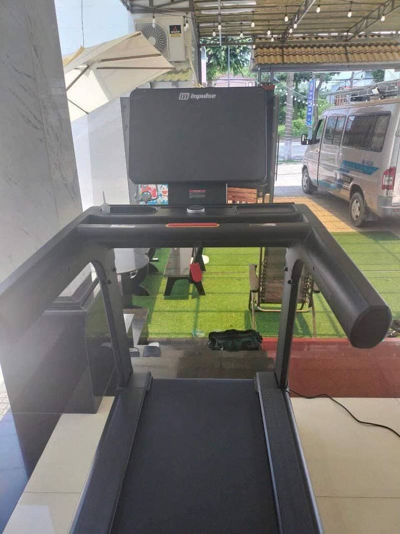 ELECTRIC TREADMILLS|ELLIPTICAL|SPIN BIKES|FITNESS Machine/Home Gym 10