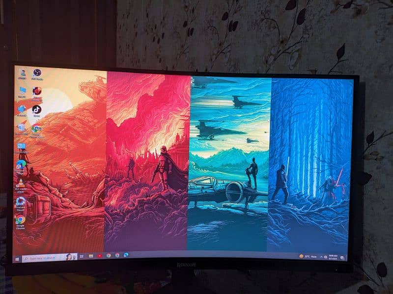 REDRAGON LED 24 INCHES 185HZ 1 MONTH USED 2